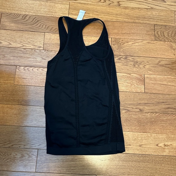 Fabletics Racerback Athletic Tank - Picture 4 of 5